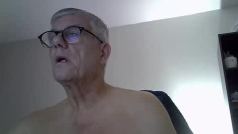 patrick5275 online show from 1, 10, 2025