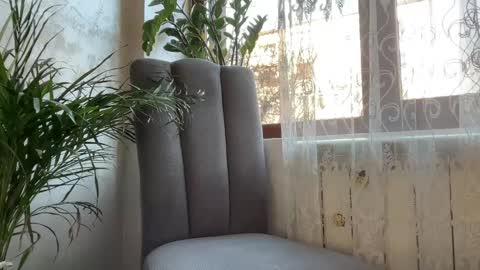 Andreea online show from 9, 1, 2025