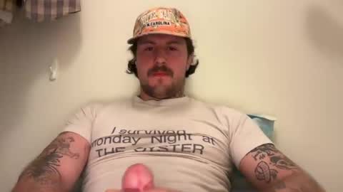 Snapshot of pattys_worlds chatting on 3, 8, 2026 Patty online show from 3, 8, 2026