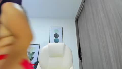 Snapshot of patyy_37 chatting on 25, 5, 2026 Paty online show from 25, 5, 2026
