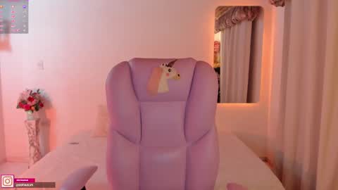 Snapshot of pau_cute chatting on 8, 3, 2025 Sofa online show from 8, 3, 2025