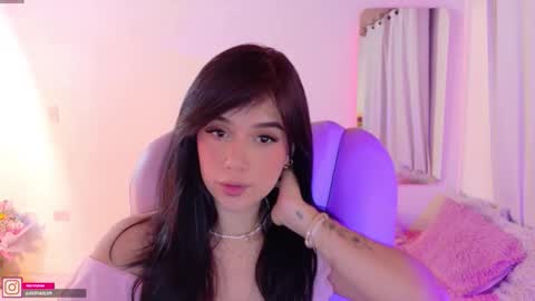 Snapshot of pau_cute chatting on 12, 9, 2025 Sofa online show from 12, 9, 2025