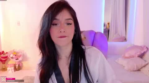 Snapshot of pau_cute chatting on 15, 9, 2025 Sofa online show from 15, 9, 2025