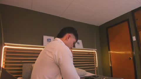 Paul online show from 28, 1, 2025