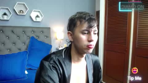 Snapshot of paul_myller chatting on 1, 11, 2025 PAUL MYLLER online show from 1, 11, 2025