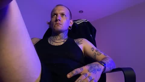 Snapshot of paul_razor chatting on 14, 12, 2025 Paul online show from 14, 12, 2025