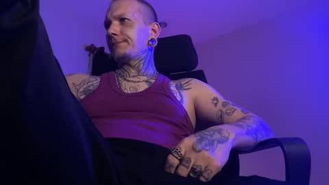 Snapshot of paul_razor chatting on 17, 12, 2025 Paul online show from 17, 12, 2025