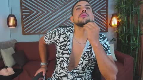 Snapshot of paul_rivera chatting on 30, 1, 2025 Paul Rivera online show from 30, 1, 2025