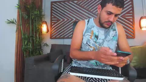 Snapshot of paul_rivera chatting on 15, 2, 2025 Paul Rivera online show from 15, 2, 2025