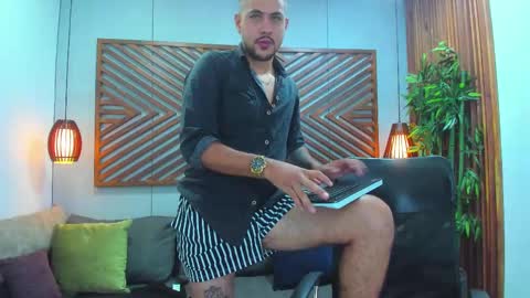 Snapshot of paul_rivera chatting on 5, 3, 2025 Paul Rivera online show from 5, 3, 2025