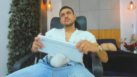 Snapshot of paul_rivera chatting on 9, 9, 2025 Paul Rivera online show from 9, 9, 2025