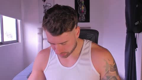 Snapshot of paul_roger chatting on 18, 2, 2025 PAUL ROGER online show from 18, 2, 2025