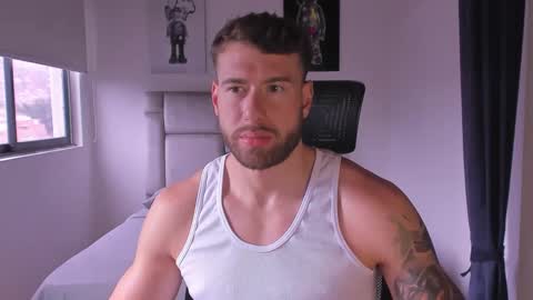 Snapshot of paul_roger chatting on 12, 3, 2025 PAUL ROGER online show from 12, 3, 2025