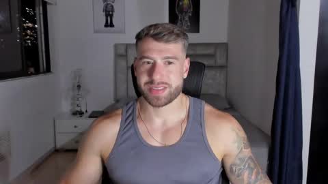 Snapshot of paul_roger chatting on 20, 9, 2025 PAUL ROGER online show from 20, 9, 2025