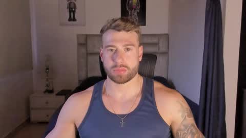 Snapshot of paul_roger chatting on 26, 9, 2025 PAUL ROGER online show from 26, 9, 2025