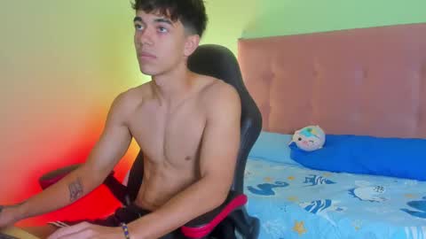 paul_sexycock online show from 28, 1, 2025