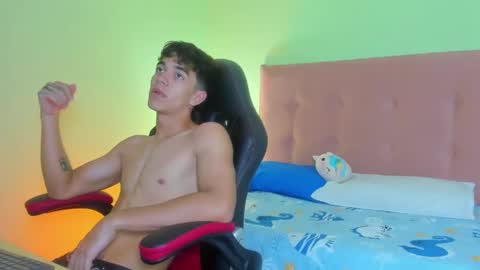 paul_sexycock online show from 30, 1, 2025