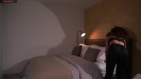 Paula online show from 7, 3, 2025