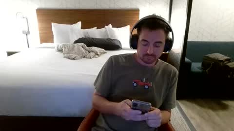 Snapshot of pauldemonte chatting on 6, 4, 2026 pauldemonte online show from 6, 4, 2026