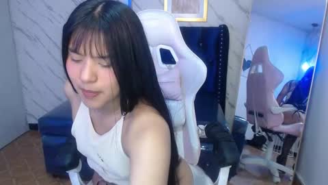 Live 800am 200pm COLOMBIAN HOUR online show from 15, 2, 2025