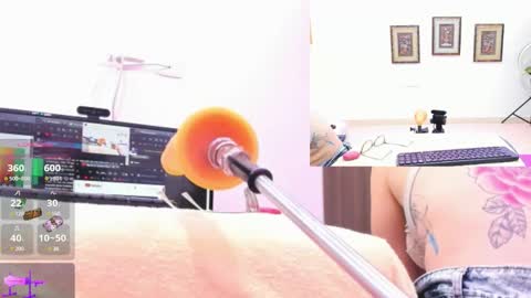 Paulina Davis  online show from 18, 1, 2025