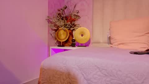 Snapshot of paulina_sodi chatting on 19, 9, 2025 Paulina online show from 19, 9, 2025