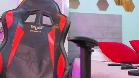 Snapshot of paulina_sodi chatting on 14, 11, 2025 Paulina online show from 14, 11, 2025