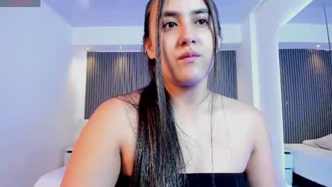 Snapshot of paulina_sweett chatting on 14, 7, 2026 Paulina online show from 14, 7, 2026