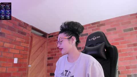 Paulina online show from 6, 1, 2025