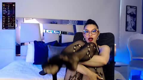 Paulina online show from 16, 2, 2025