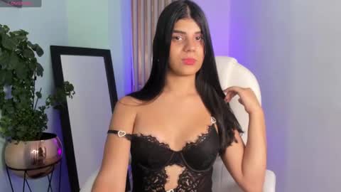 Paulina Belle online show from 26, 1, 2025
