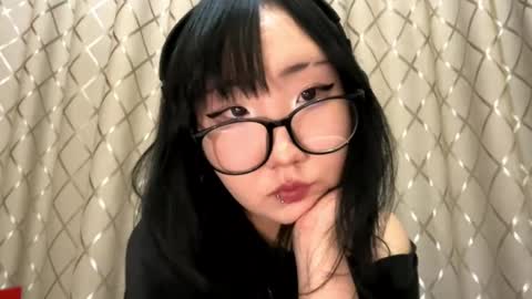 Yuna online show from 25, 2, 2026