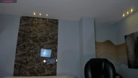 Paulina Santos  online show from 30, 5, 2026