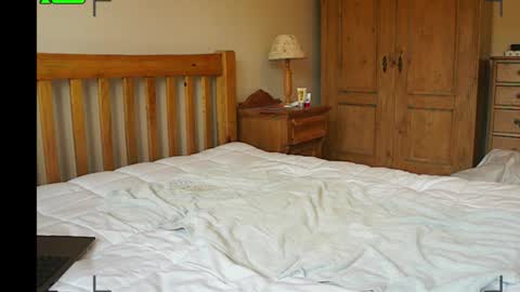 Snapshot of paullie2011 chatting on 3, 11, 2025 paullie2011 online show from 3, 11, 2025