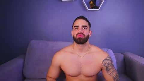 Snapshot of paulphoenix_ chatting on 7, 11, 2025 Paul Phoenix online show from 7, 11, 2025