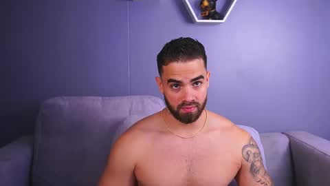 Snapshot of paulphoenix_ chatting on 24, 11, 2025 Paul Phoenix online show from 24, 11, 2025