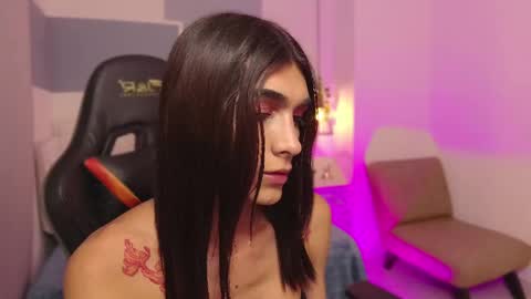 Pauly online show from 5, 3, 2025