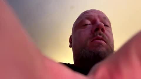 paulyb445 online show from 1, 2, 2026