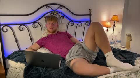 Snapshot of pavelrey chatting on 24, 5, 2026 Pavel online show from 24, 5, 2026