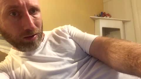 Snapshot of pc2334 chatting on 14, 12, 2025 pc2334 online show from 14, 12, 2025