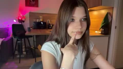 Snapshot of peaceful_oblivion chatting on 4, 7, 2026 Sandra Next Stream pm MSK 5 pm UTC1pm EDT online show from 4, 7, 2026