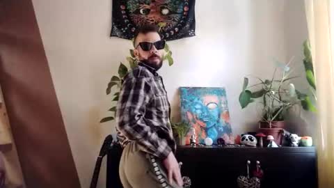 Snapshot of peacefulness93 chatting on 23, 10, 2025 peacefulness93 online show from 23, 10, 2025