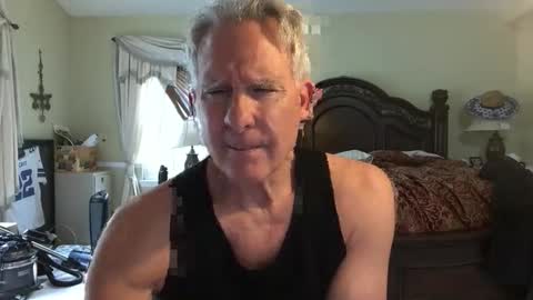 Snapshot of peacemakerone1 chatting on 19, 5, 2026 peacemakerone1 online show from 19, 5, 2026
