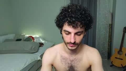 Snapshot of peachcreamcouple chatting on 27, 10, 2025 Lexy Peach online show from 27, 10, 2025