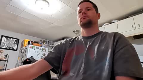 peachespunkins online show from 18, 4, 2026