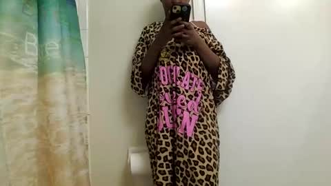 Peach online show from 19, 2, 2026