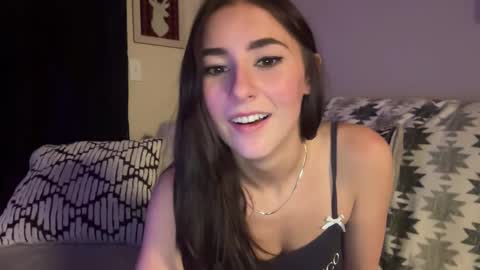 Snapshot of peachyflowers chatting on 11, 2, 2025 Olivia online show from 11, 2, 2025