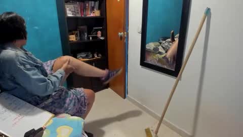 Snapshot of peanut_tangerine chatting on 15, 12, 2025 Tangerine Penaut online show from 15, 12, 2025