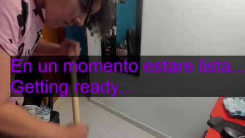 Tangerine Penaut online show from 18, 3, 2026