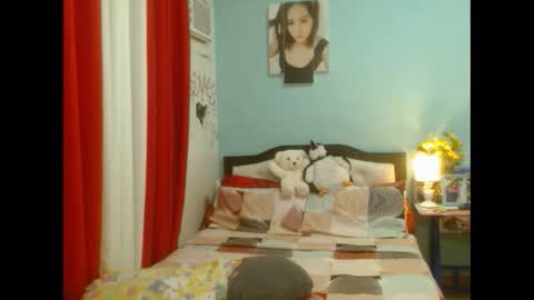 Snapshot of pearlaofasia21 chatting on 6, 1, 2025 pearlaofasia21 online show from 6, 1, 2025